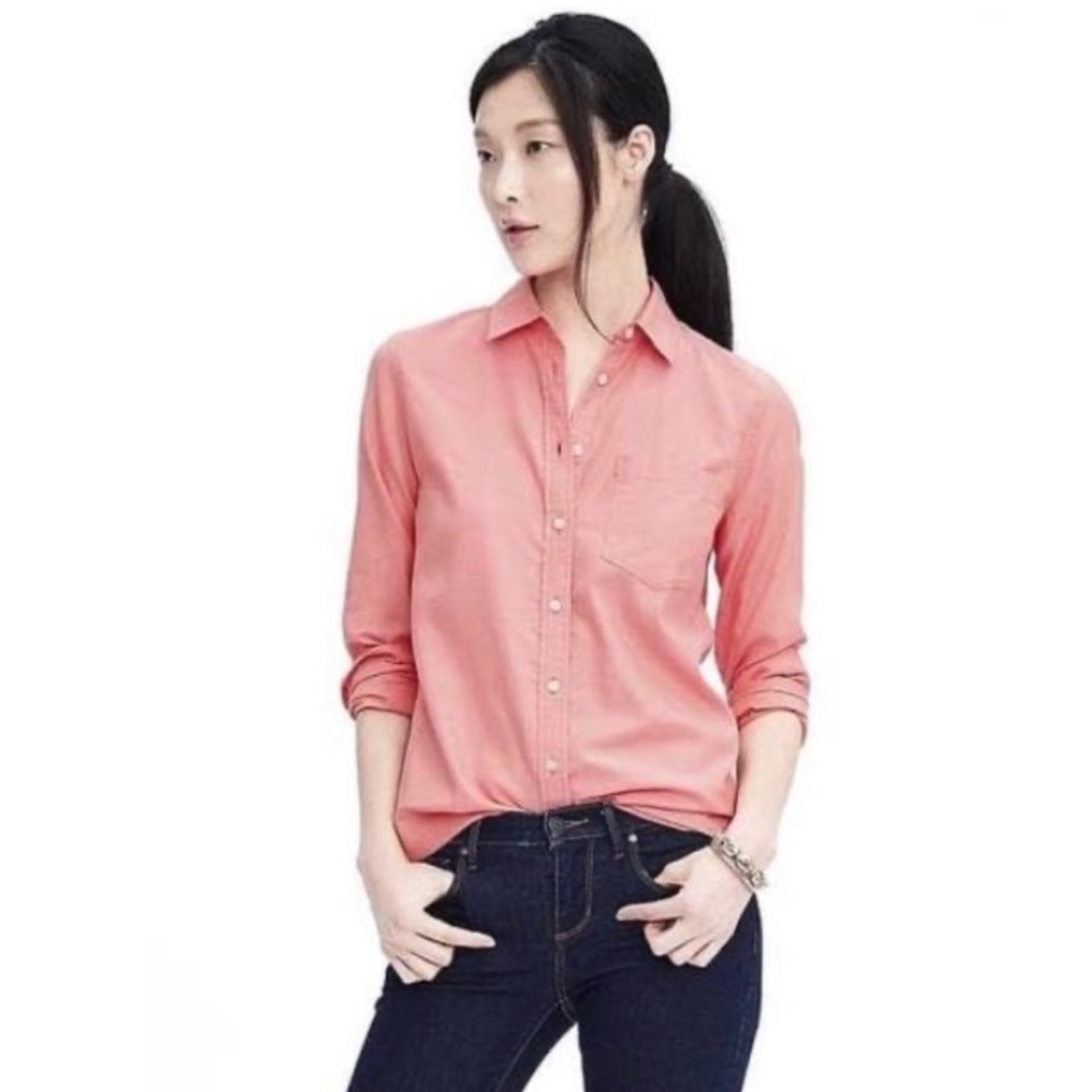 NWOT Banana Republic Dillion shirt